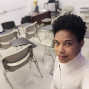 Meet your Posher, Sandra